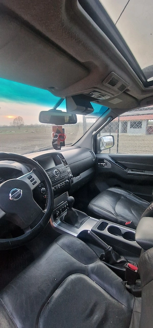 Nissan navara  - imagine 2