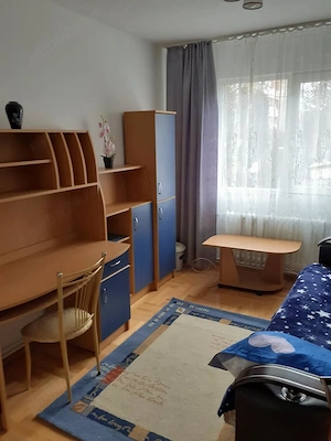 Apartament cu 3 camere decomandate - imagine 2