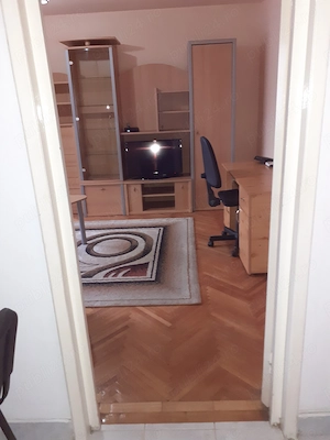 apartament 2 camere mobilat, zona Piata - imagine 4