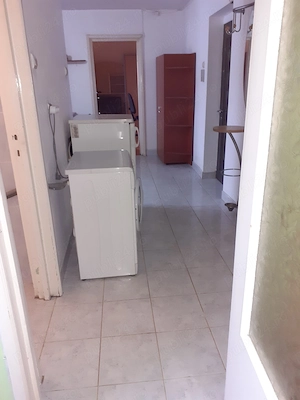 apartament 2 camere mobilat, zona Piata - imagine 7