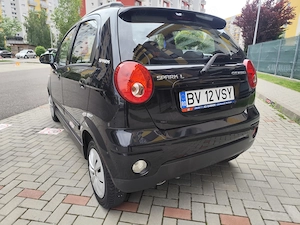 Chevrolet Spark 26000 km proprietar de noua - imagine 6
