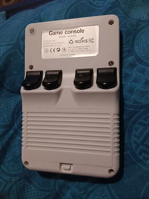 Consola Portabila R36S