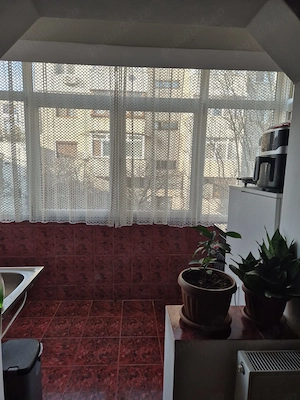 inchiriez apartament 2 camere