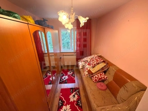 Apartament cu 3 camere - Craiovita Noua - etaj intermediar - imagine 4
