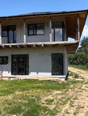 Cabană cu panoramă spectaculoasă   Măguri, Cluj | 146 mp utili | Teren 1.350 mp | 180.000  