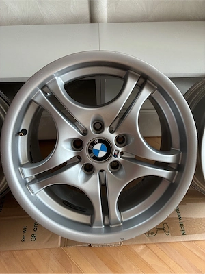 Set jante aliaj asimetrice BMW M double spoke 68 - OE - imagine 4