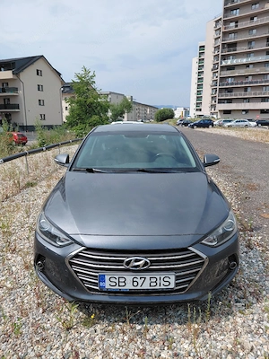 vand Hyundai Elantra - imagine 5