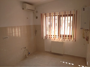 Spatiu de inchiriere comercial - imagine 2