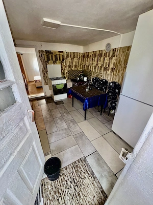 Casa pe parter + anexa , Calotesti , Budeasa  - imagine 5