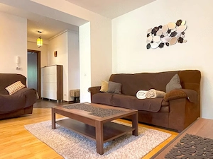 Inchiriez apartament in ansamblul Colina Marei Sinaia - imagine 4