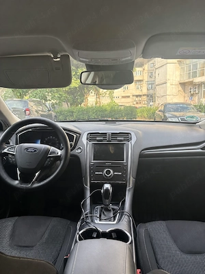 Ford Mondeo 2.0 Hybrid 180 CP Automat   2020 - imagine 4