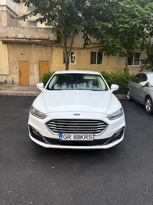 Ford Mondeo 2.0 Hybrid 180 CP Automat   2020