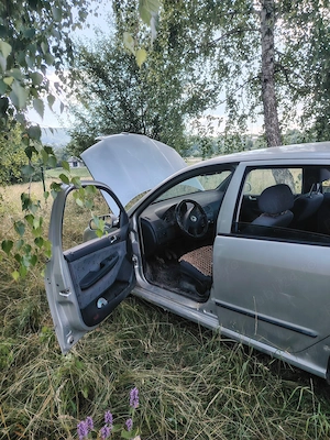 Vând Skoda Fabia din 2000 - imagine 3