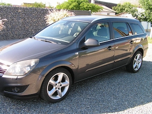 Opel Astra Sport  - imagine 3