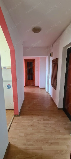 Apartament 2 camere la Lebada Z28, etaj 6 pe principala, vizavi de Kaufland, cu centrala - imagine 5