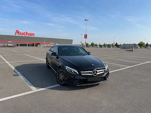 Mercedes C Class 220d an 2020  9 G Tronic Bord Virtual Cockpit