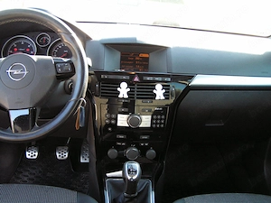 Opel Astra Sport  - imagine 9
