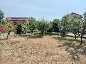 Casă zonă foarte bună. - imagine 3