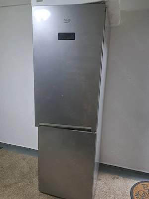 Vând Combina frigorifica Beko 224 L, 185 60x66 , 750 ron