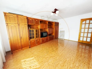 Apartament generos 3 camere decomandat + mansarda Curtea de Arges - Ivancea