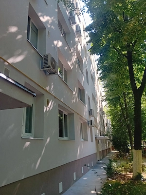 Ap 4 cam, 2 bai, 2 balcoane, etaj 2 din 4 Bloc 80 b-dul 1 Mai   Renovat