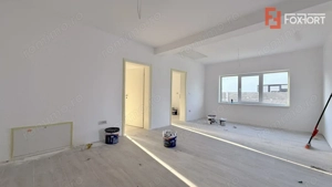 Duplex de vanzare, 3 camere pe parter + pod - Mosnita Veche - imagine 6
