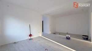 Duplex de vanzare, 3 camere pe parter + pod - Mosnita Veche - imagine 5