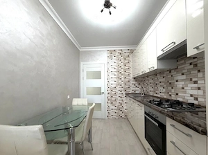 Inchiriez garsoniera in zona militari residence - imagine 2