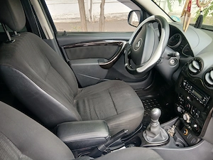 Dacia duster 2010 - imagine 4