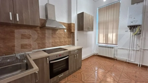 Apartament 2 camere în incinta Palatului Stern, Centrul Istoric al Oradiei - imagine 6