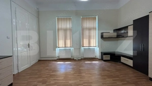 Apartament 2 camere în incinta Palatului Stern, Centrul Istoric al Oradiei - imagine 4