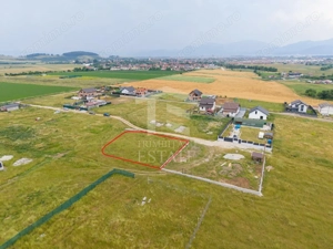 Sanpetru |Teren intravilan 733mp | 3 fronturi stradale - imagine 3