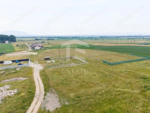 Sanpetru |Teren intravilan 733mp | 3 fronturi stradale - imagine 6