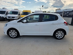 Peugeot 208 Pure Tech 110 Stop & Start Eat6 Allure - imagine 9