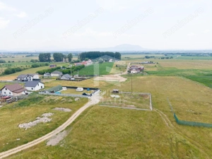 Sanpetru |Teren intravilan 733mp | 3 fronturi stradale - imagine 8