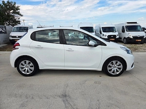 Peugeot 208 Pure Tech 110 Stop & Start Eat6 Allure - imagine 5