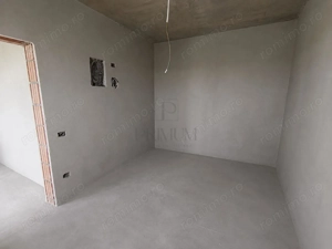 Duplex despartit prin C.T. - bucatarie inchisa - 130 mp utili - imagine 5