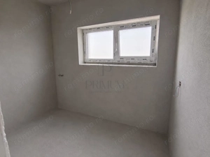 Duplex despartit prin C.T. - bucatarie inchisa - 130 mp utili - imagine 4