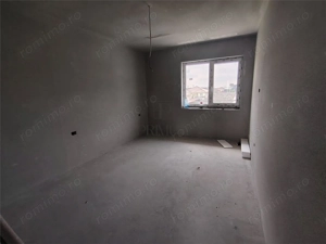 Duplex despartit prin C.T. - bucatarie inchisa - 130 mp utili - imagine 7