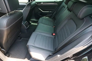 VW Passat R-Line - 2022 - Motor 2.0 tdi - 150 cp - Cutie automata DSG - Germania - Impecabil - imagine 6
