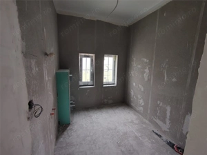 Duplex spatios - dormitor la parter - bucatarie mare - imagine 12
