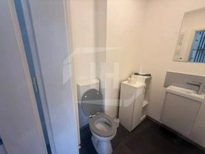Apartament tip penthouse, 2 camere, terasa, parcare, zona strazii Paris - imagine 4