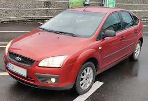Ford Focus 2 1.6 TDCi 90 Cai Aer Condiționat Geamuri electrice Proiectoare Jante Consum Taxe mici