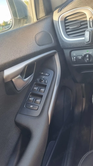 Vand volvo v40 - imagine 7