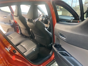 Vând Toyota C-HR 2.0 Hybrid 184 CP   Classy (vârful de gamă)   Ediție Limitată   Unic proprietar - imagine 2