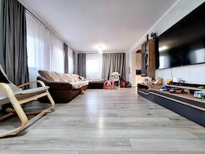 Casa Individuala.710 mp teren.Pe Parter.4 camere