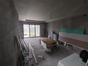 Duplex in zona centrala - despartit prin C.T - 5 camere - imagine 3