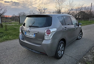toyota VERSO 1.6L D4-D 112 cp - imagine 4