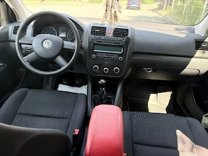 Vând Volkswagen Golf 5 1.4 MPI An 2006 În Stare Foarte Bună ! - imagine 5