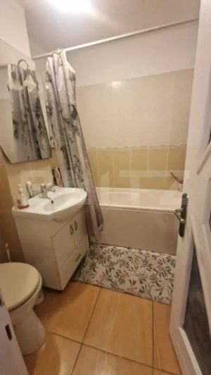 Apartament 4 camere lux Codlea, etaj intermediar, mobilat, parcare si pivnita - imagine 9